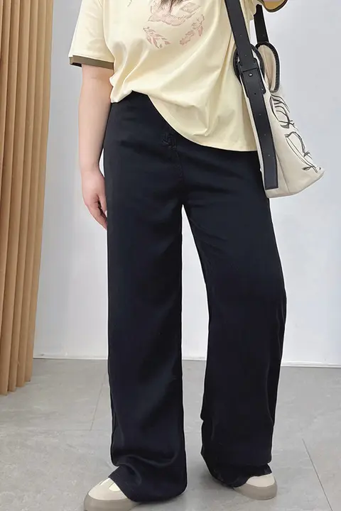 大きいサイズの天絲ストレートデニムパンツ【夏用・薄手・ゆったり・梨型体型対応】