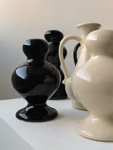 おしゃれなデザインのセラミック花瓶【家庭用・アートフラワー用・独特な形】
