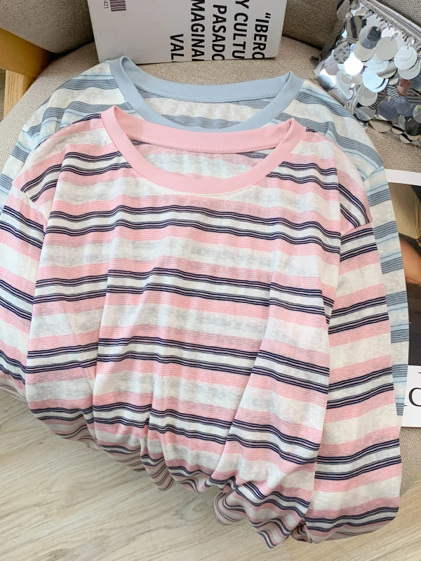 夏の通勤スタイルに悩むなら、このストライプ長袖Tシャツが救いになる？
