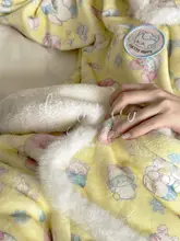 二色ボール型猫デザインのフランネルパジャマ【極上の柔らかさ・長袖・パンツ・秋冬用】