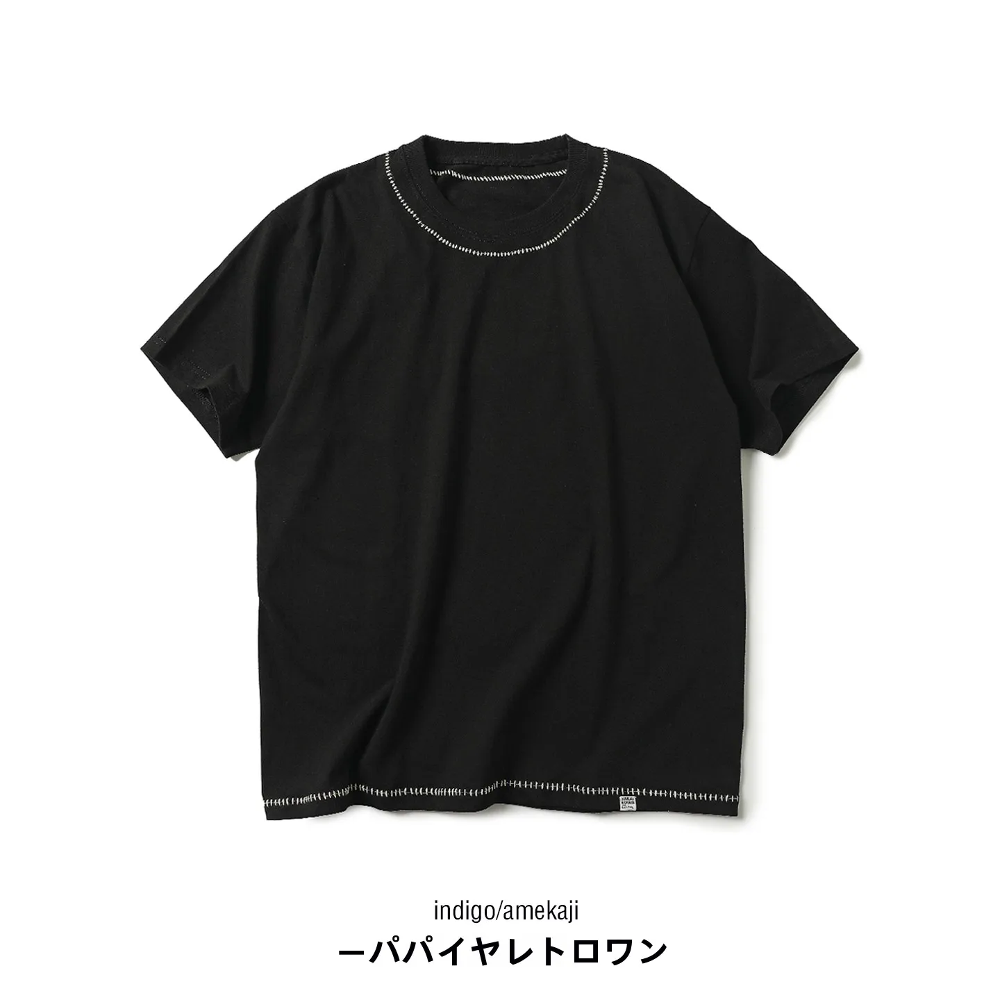 ネイビーTシャツ メンズ：シンプルな綿製カジュアルTシャツの選び方と実用性