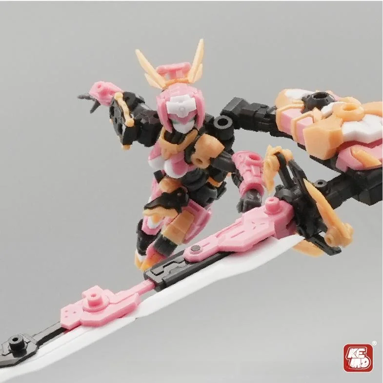 国産ロボットフィギュア「傀甲小隊・樱刃」再版：組み立て式DIYキットの実用性と完成度を検証