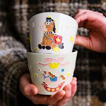 ハンドペイントのセラミックコーヒーカップ【馬のデザイン・高級感のある新年ギフト】