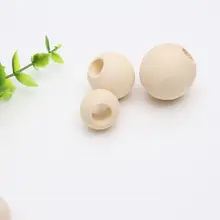 流苏デザインの自然素材付きバッグアクセサリー【有孔木球・DIY用・原木色】