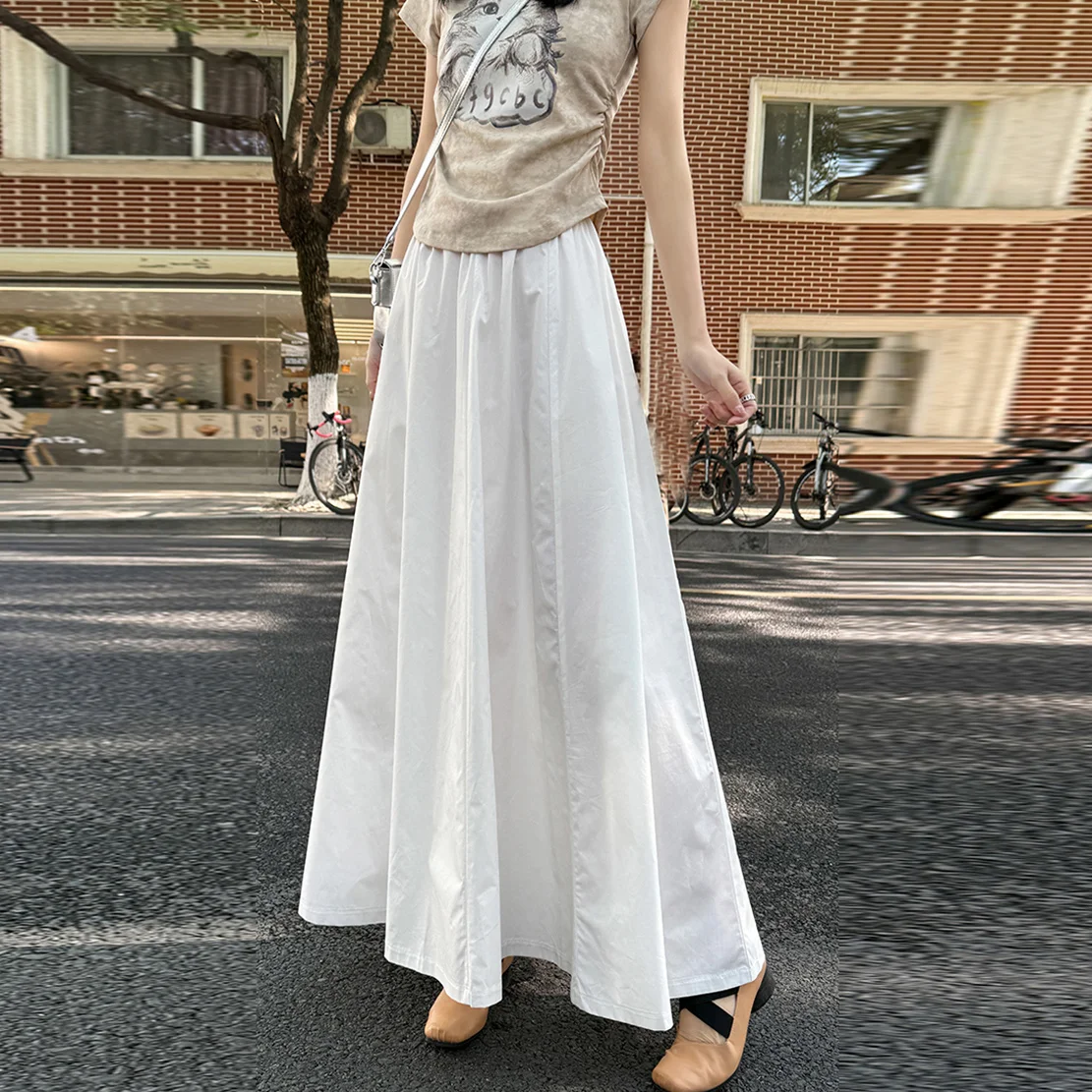 マーメイドスカート コーデ完全ガイド｜トップス選びとオーバーオール比較