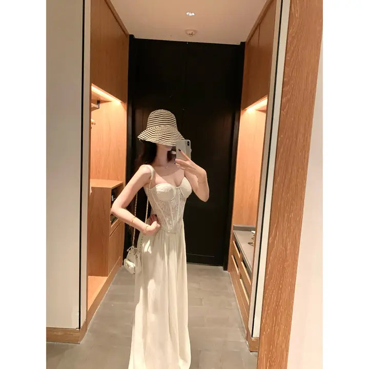 フィットのワイドパンツ【フリルデザイン・夏用・ウエストゴム】