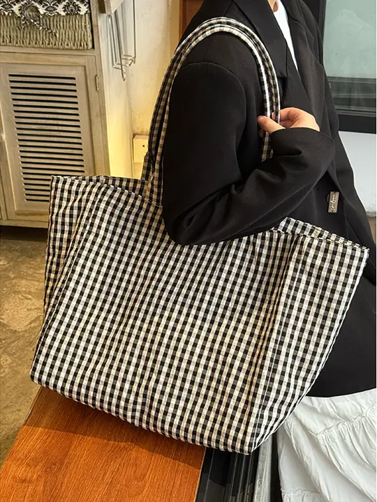 大容量トートバッグ【レトロチェック・通勤用・ショルダーバッグ】