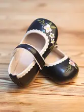 子供用 プリンセスシューズ【秋用・ベージュ・柔らかいソール・トレンドデザイン】