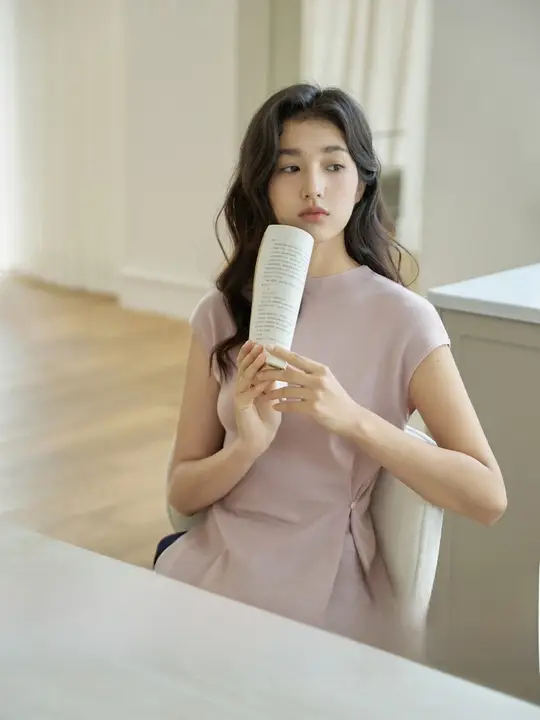 ニットトップス レディース 半袖 ハーフタートルネック テンセル 夏 ウエストシェイプ デザイン性 「GINNKEE」