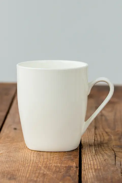 マグカップ 白色 家庭用 陶器 シンプルデザイン 骨瓷 4個セット 創造的