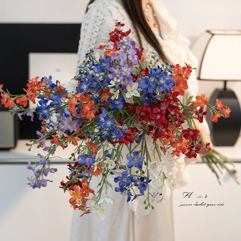 揃えるミニマリスト部屋づくりアイテム｜壁掛けフック・造花・アートの選び方完全ガイド