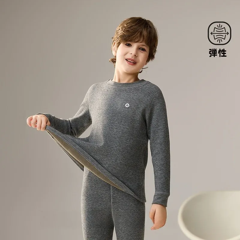 2歳 寝る時 冬の服装はどう選ぶ？保温性と軽さのバランスが鍵