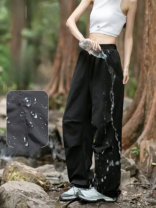 防風・防水機能付きレディースアウター用パンツ【春秋向け・ストレート・アウトドア・登山・スキー対応】