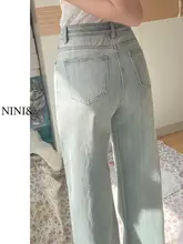 浅い色合いのスリムワイドレッグデニムパンツ【ハイウエスト・ストレート・フィット】