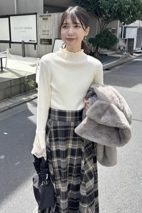 レース切り替えハイネック長袖ニットトップス【秋冬・女性用・甘美・ベーシック】