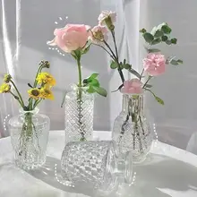 ヴィンテージ風エンボス加工ミニガラス花瓶【デスク用・ドライフラワー・グリーン植物】
