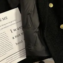 黒の厚手ダウンジャケット【冬用・女性・シンプルデザイン・多用途】