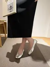 甘く優雅なデザイン！バレエ風ソフトシープスキンシューズ【手作り・リボン付き・疲れにくい】