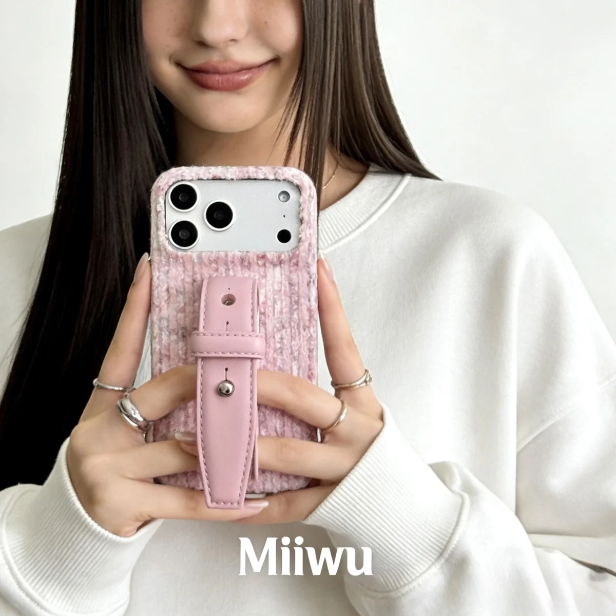 スマホケース ショルダー 全機種対応 どうやって選ぶか？柔らかいピンクの腕带式ケースが通勤にぴったりな理由