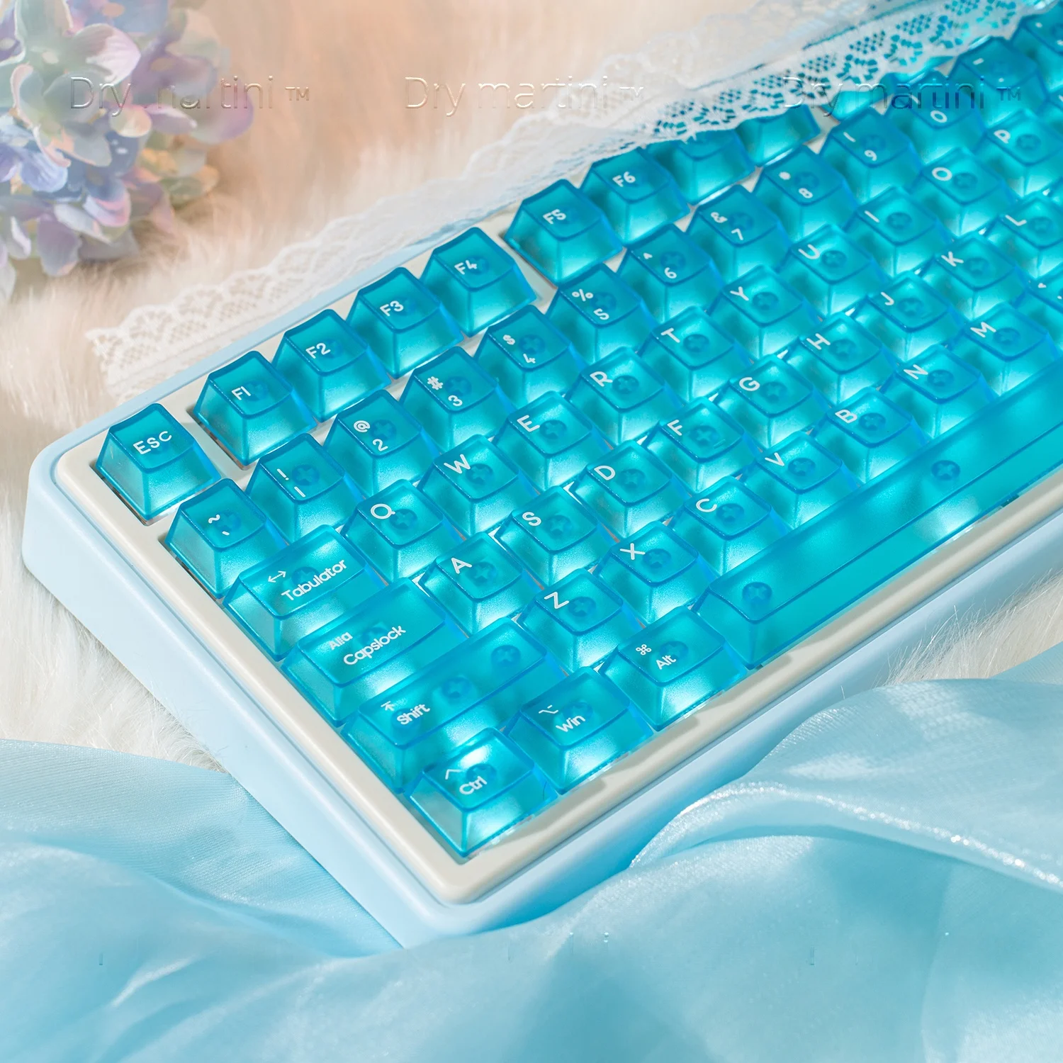 分離 キーボードを選ぶべきタイミングは？メカニカルな入力感と静音性のバランスを取るには