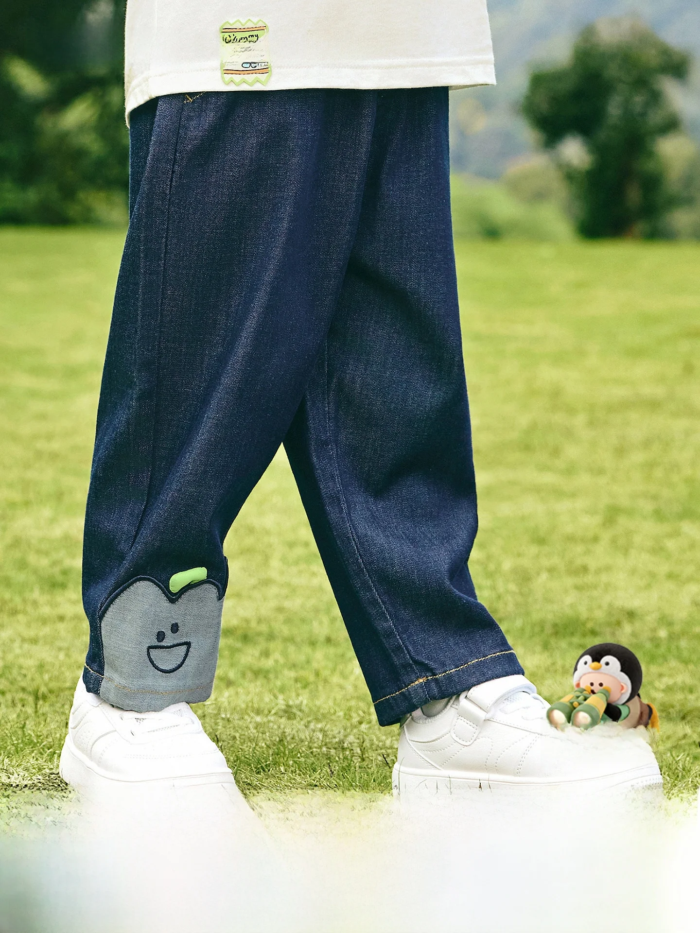 男の子用ジーンズパンツ：春秋に適したゆったりロールアップデザインの選び方