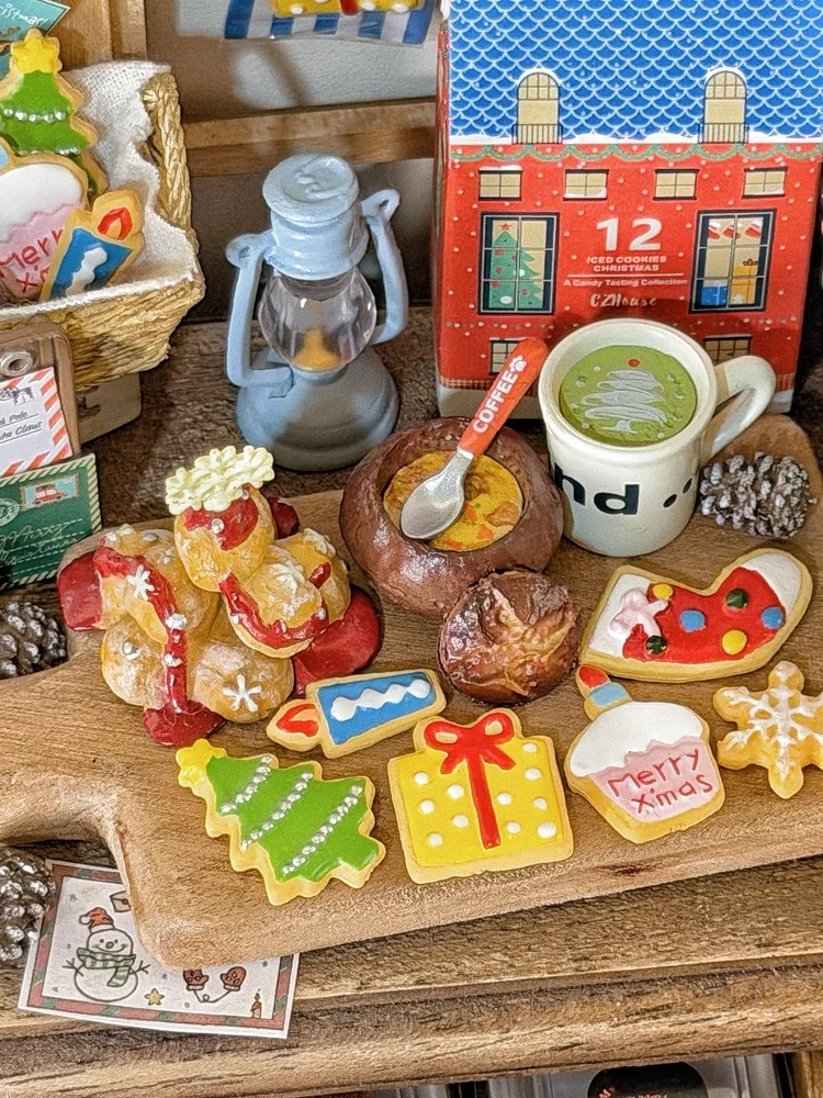 ミニチュアクリスマスアイシングクッキー模型：Blythe人形用シーンに最適な高精度モデル