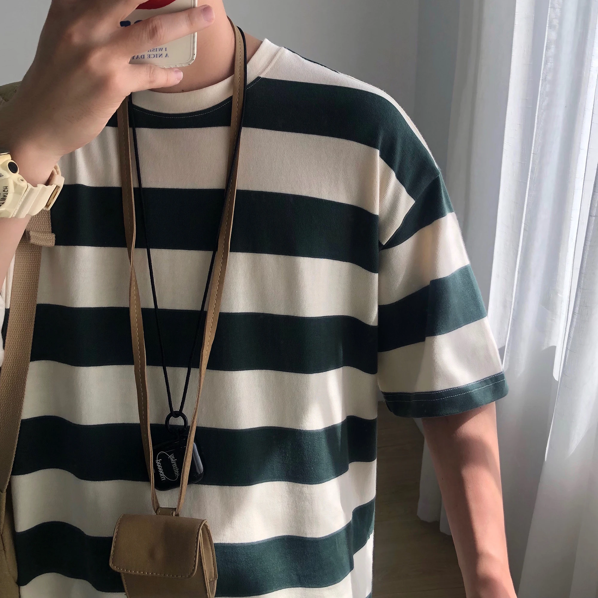 RICHMAN 夏用メンズレトロストライプTシャツ：20代男性のスマートカジュアルスタイルに最適な日系レトロデザイン