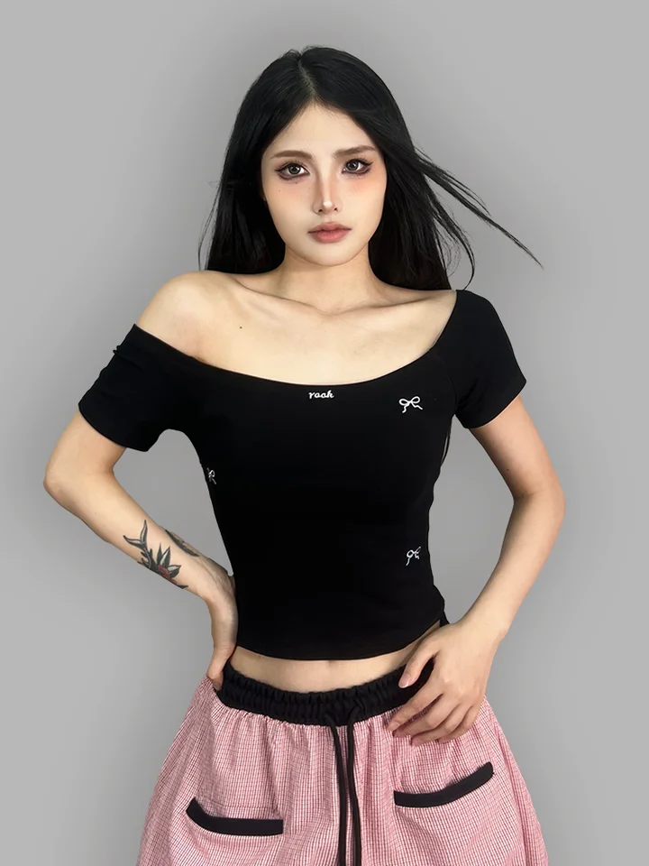 ショルダーオープン 絵柄刺繍Tシャツ【ジャズダンス・短袖・女性用】