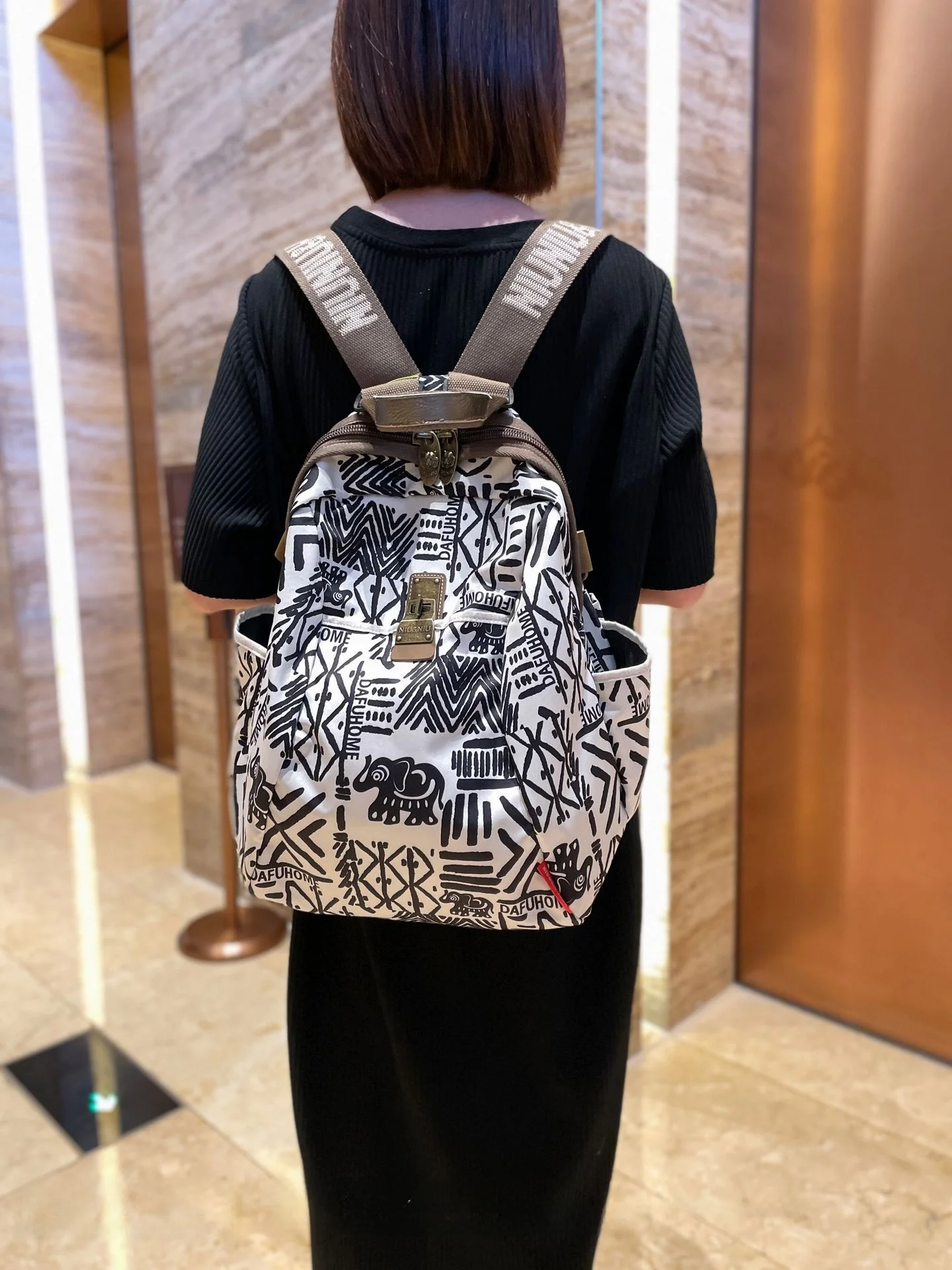 1泊旅行 バッグ おしゃれ 20代 どうやって選ぶ？