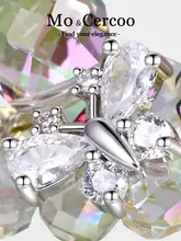 水晶デザインのシンプルヘアクリップ【高級感溢れる一文字クリップ・サイド用・華やかな髪飾り】