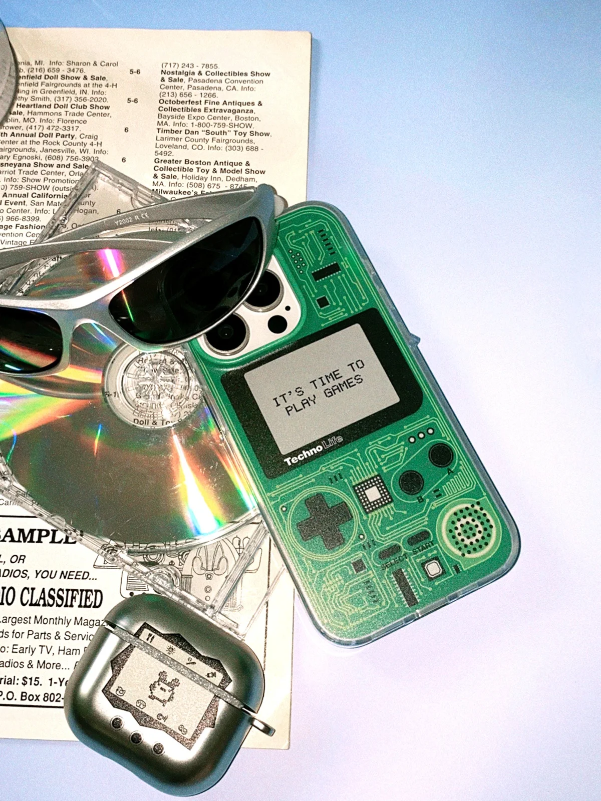 retroid pocket 5 は美式レトロデザインでiPhoneを保護しながら5G対応