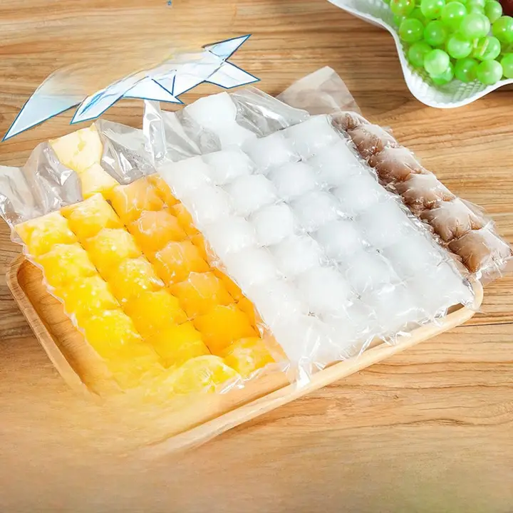 夏の日常にぴったり！使い捨て氷作り袋【自封口・冷凍アイスキューブ用】（セットアップ対応）