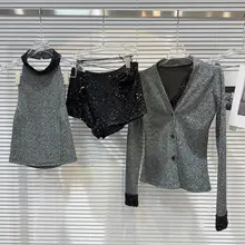 名媛風  Vネックのスパンコールジャケット【ノースリーブトップス・花柄ショートパンツ】（セットアップ対応）