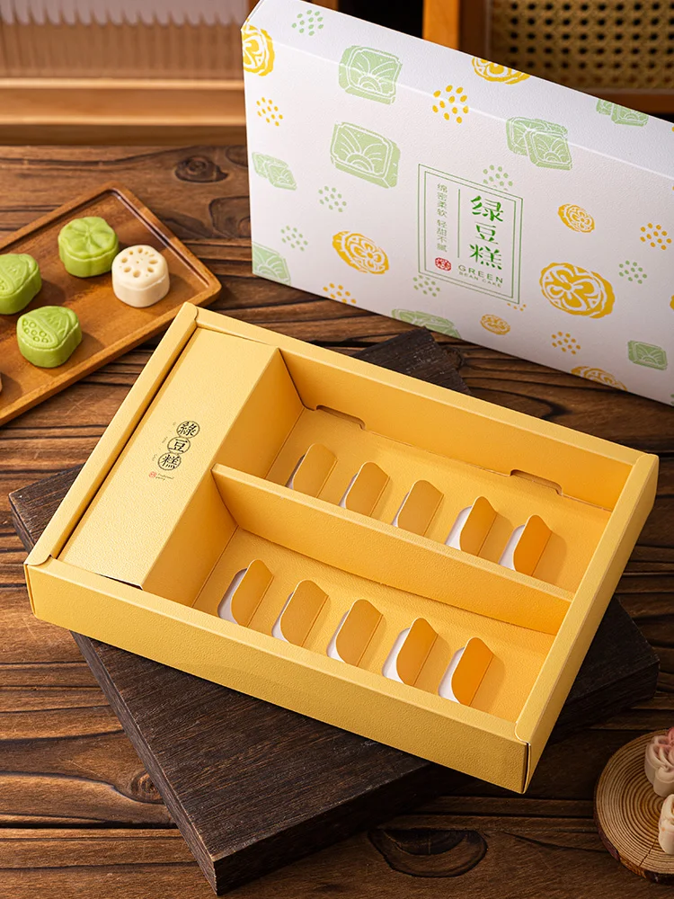京都お菓子の定番・緑豆餅を12個入りで楽しめるセットボックス