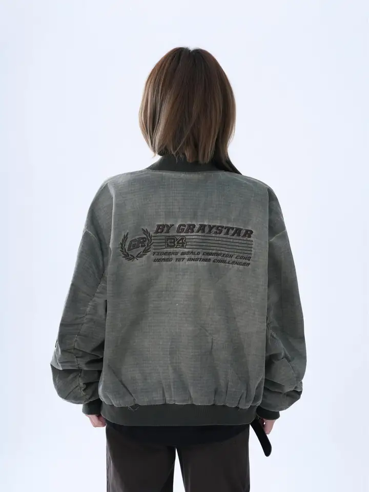 アメリカンレトロ風ウォッシュ加工の野球ジャケット【ゆったりシルエット・カップル向け・工装スタイル】