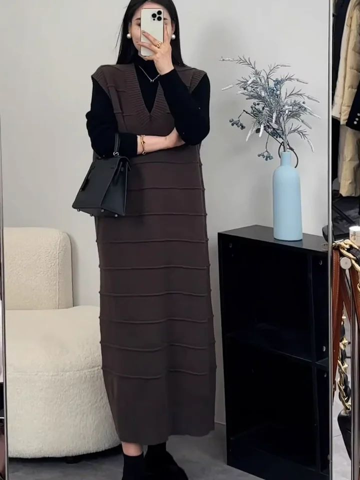 プラスサイズ レディース ブラックニットベストワンピース【秋冬用・細見え・インナーコーデに最適】（セットアップ対応）