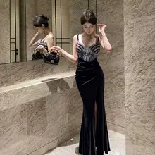 艶やかな金糸ベルベットのセクシーな低胸キャミソールドレス【夜のお出かけに最適】