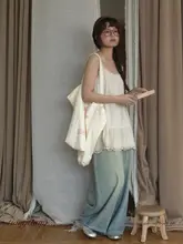 ビンテージ風レースキャミソール【春用・ゆったりフィット・重ね着に最適・スタイル】（セットアップ対応）