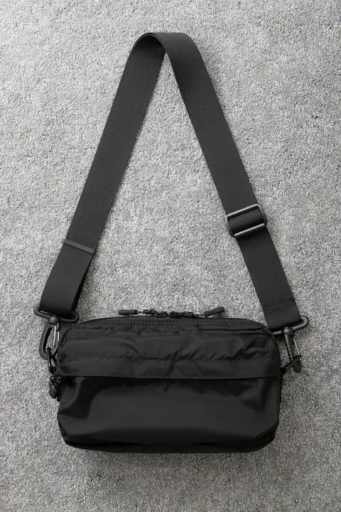 日本のトレンドブランド FORCE 2WAYWAIST ウエストバッグ