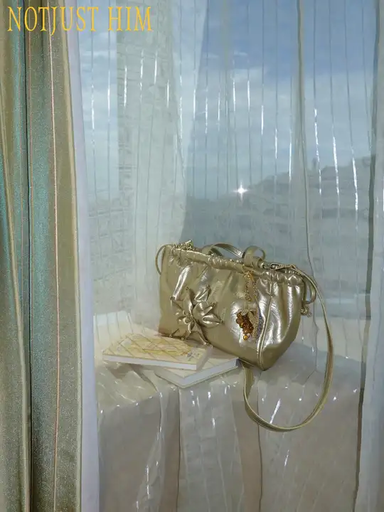 哑光金色花柄バッグ【軽量・おしゃれ】