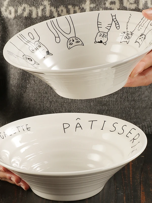 美しいデザインの家庭用ボウル：スープ・デザート用の高級感あふれる陶器ボウル