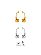 スタイリッシュな長葉デザインのイヤリング【新中式・ビンテージ風・大ぶり】