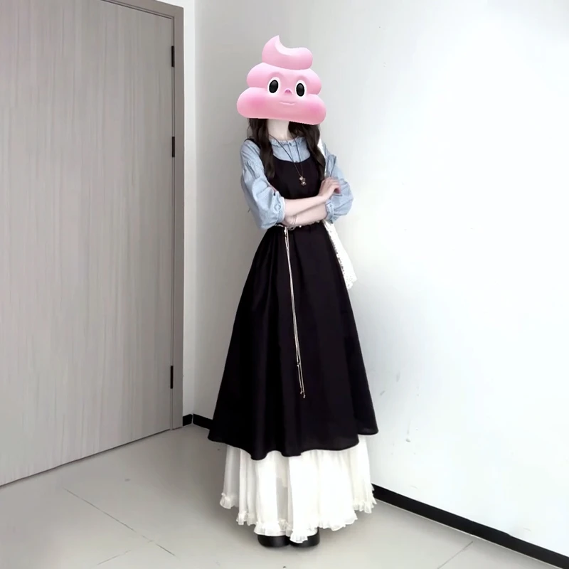 春の日常に合う服は、本当にシンプルな黒のワンピースから始まる？