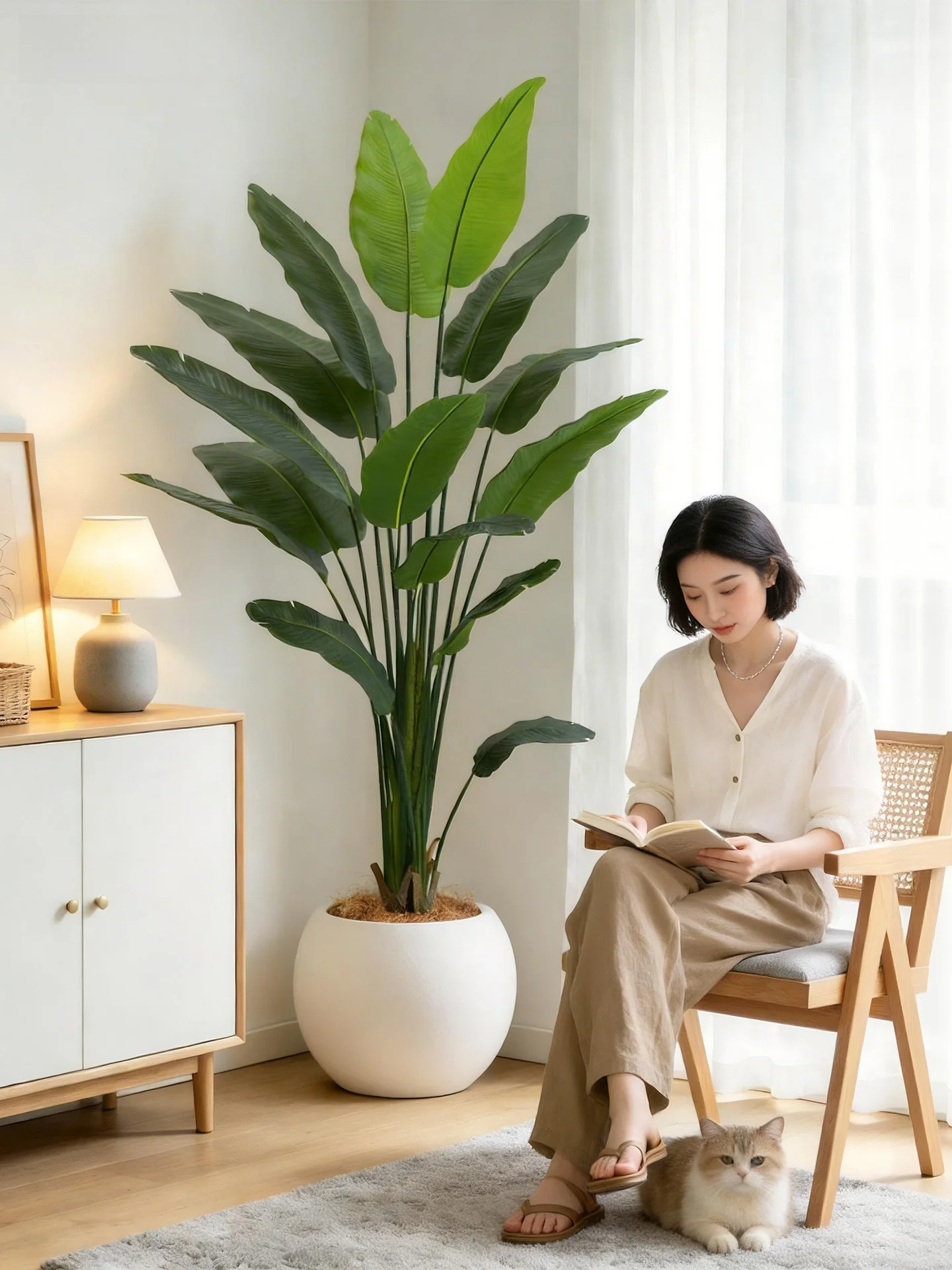 おうち時間を豊かにするおすすめアイテム - リアルな植物を活かした大型フロアデコレーション