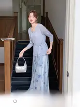 涼しさと快適さを両立！軽量ニットUVカットトップス【優雅な印花・スリムなシルエット】とフレアスカート（セットアップ対応）