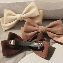 高級感あるリボンデザインの後頭部用バンスクリップ【秋冬用・バネ式・ハーフアップ対応】