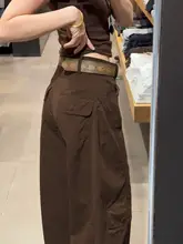 ブラウンのワイドレッグカーゴパンツ【高ウエスト・スリムデザイン・秋用・カジュアル】