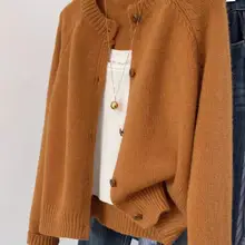 極上の柔らかさの100%ウールニットカーディガン【ラウンドネック・ルーズフィット・レディース】