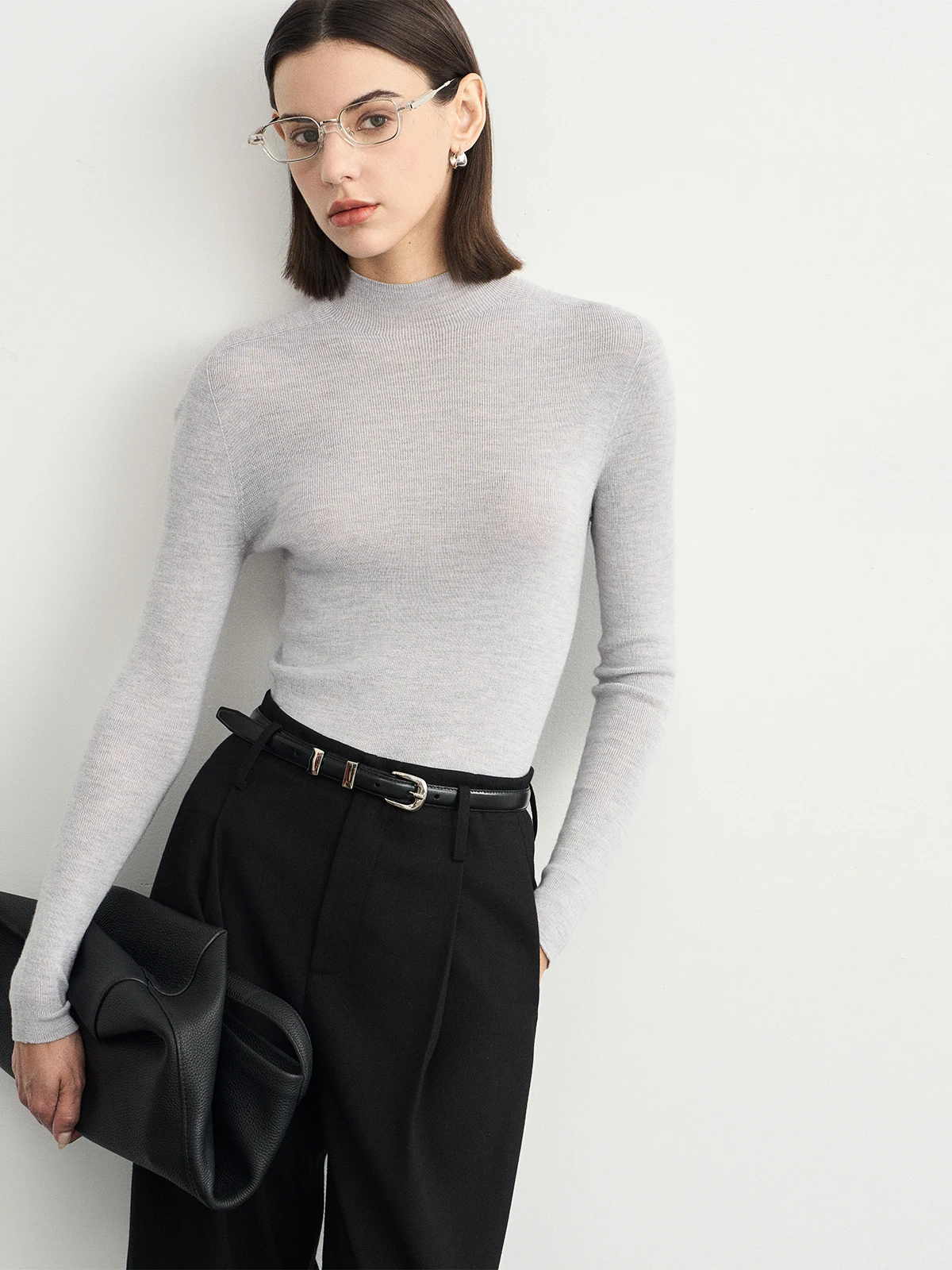 大人可愛い服 50代コーデの完全ガイド｜ウールニットの選び方とスタイルバランス