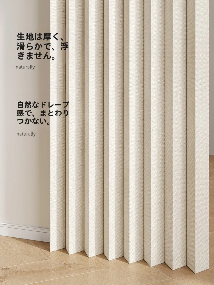 冬用折りたたみドアカーテン：おしゃれで高コスパな保温タイプの選び方